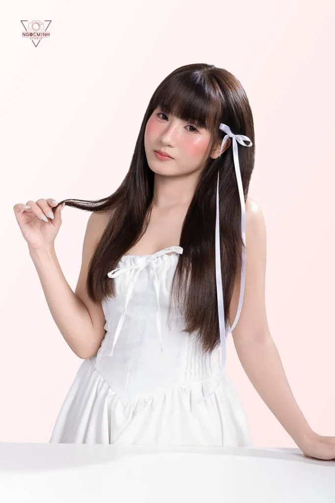 Chân dung concept beauty tông trắng