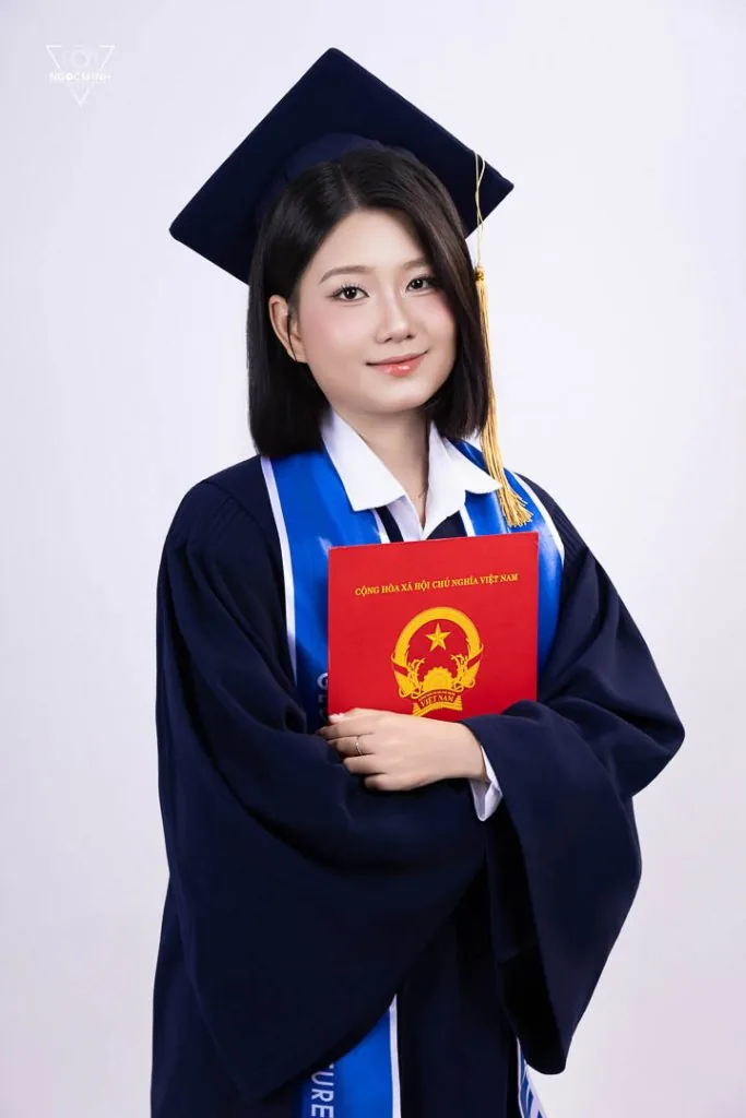 Ảnh tốt nghiệp tại Ngọc Minh Studio